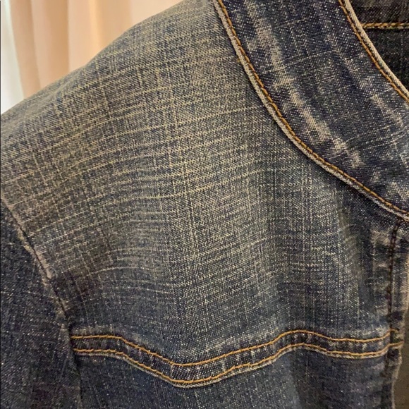 Jacket - Picture 4 of 8